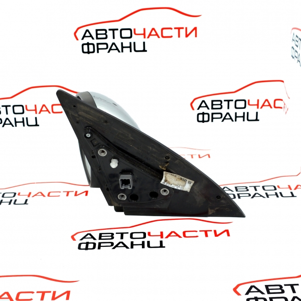 Ляво огледало Hyundai i30 1.6 i 116 конски сили  5 пина