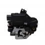 Предна лява брава Audi A4 1.8 Turbo 150 конски сили 4B1837015G