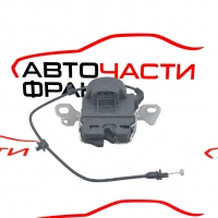 Закопчалка задна лява седалка Mercedes C class W205 450 AMG 367 конски сили