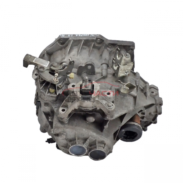 Ръчна скоростна кутия Mini Cooper R56 1.4 16V 95 конски сили 2300.7595839-05