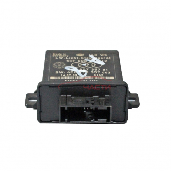 Модул светлини Audi A8 4.2 FSI 350 конски сили 4E090735701