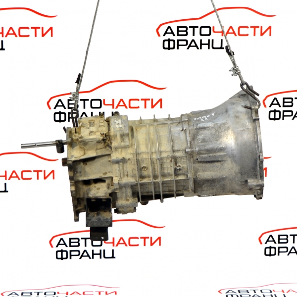 Ръчна скоростна кутия 5 степенна Mitsubishi Pajero II 2.8 TD V5M31