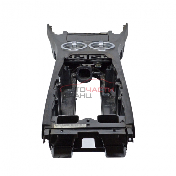 Централна конзола BMW E65 3.0 D 218 конски сили 2003г