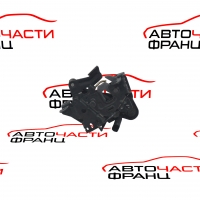 Лява закопчалка преден капак BMW F01 750 i 408 конски сили  2008г