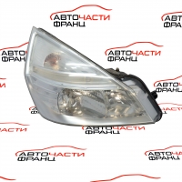 Десен фар Renault Espace IV 2.0 DCI 173 конски сили   8200394704