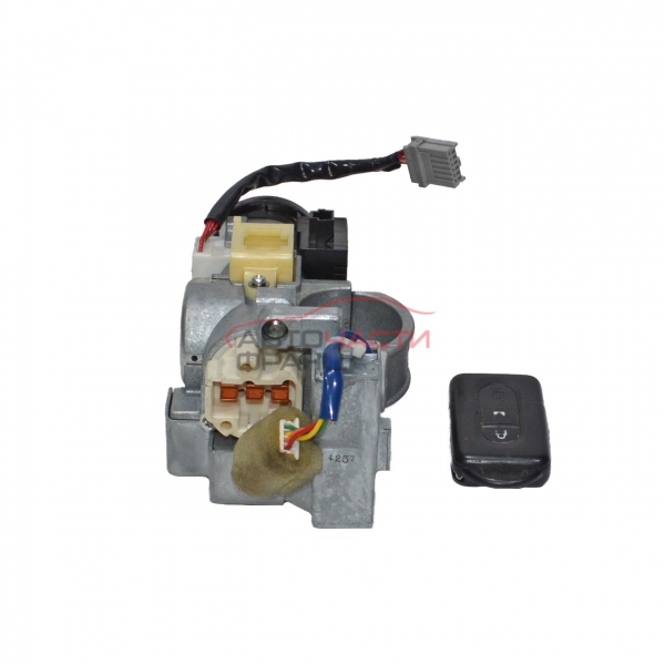 Контактен ключ Nissan Qashqai 2.0 i 141 конски сили 28590C9968