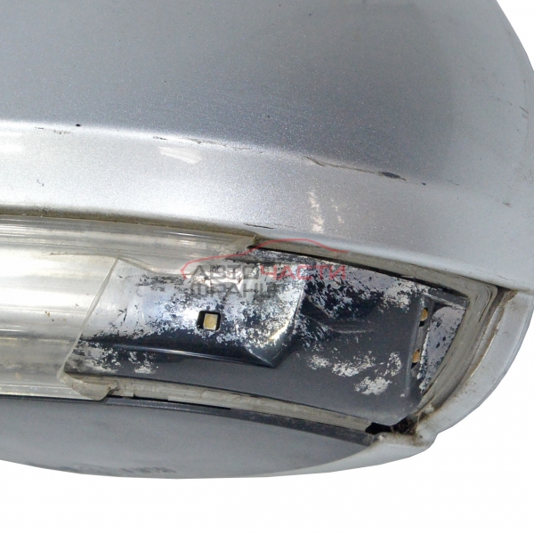 Ляво огледало VW Passat VI 1.6 TDI 105 конски сили 2009г