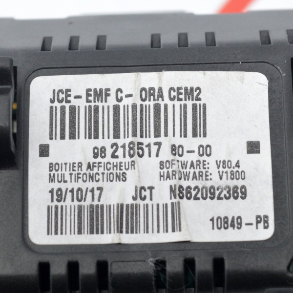 Дисплей Peugeot 3008 1.6 HDI 114 конски сили 98218517