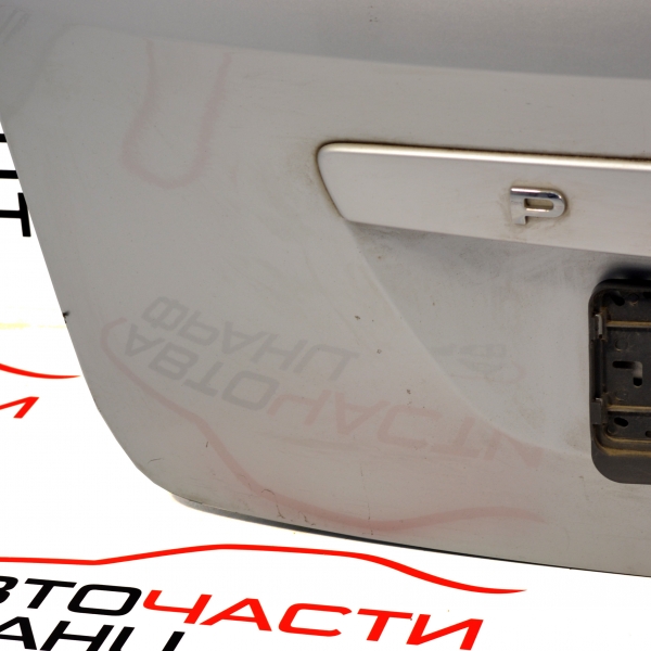 Заден капак Peugeot 308 1.6 16V 120 конски сили