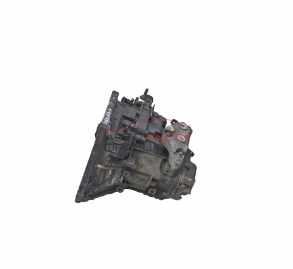 Ръчна скоростна кутия Opel Zafira A 2.2 DTI 125 конски сили UM13104951