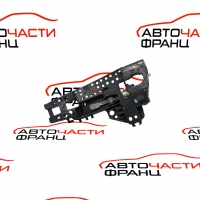 Основа предна лява дръжка Audi A1 1.6 TDI 105 конски сили     8T0837885