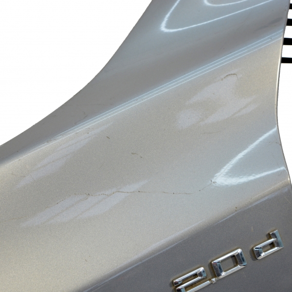 Преден ляв калник BMW X3 E83 2.0 D 177 конски сили