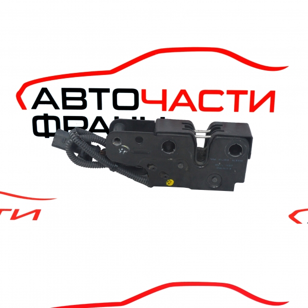 Брава преден капак Seat Leon 2.0 TDI 140 конски сили 1P0823509B