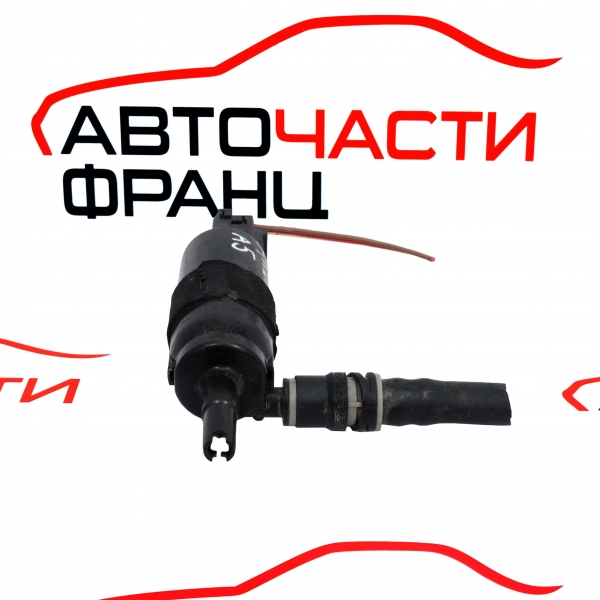 Помпичка измиване фарове Audi A5 2.0 TDI quattro 190 конски сили  8K0955681