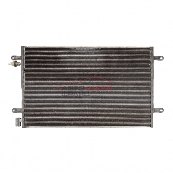 Климатичен радиатор Audi A6 3.0 TDI 225 конски сили 4F0260401