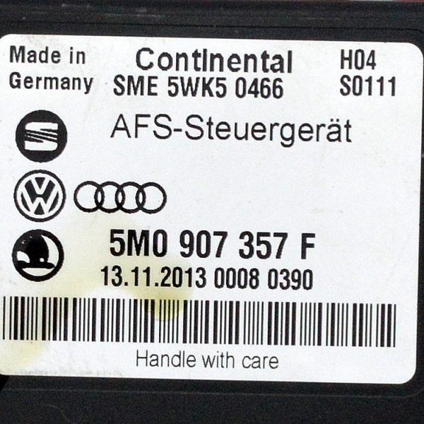 Модул светлини VW Passat CC 2.0 TDI 140 конски сили 5M0907357F