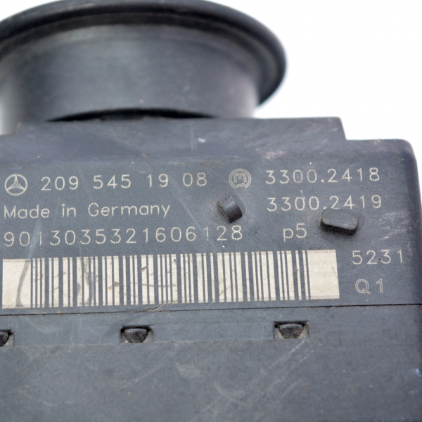 Ключалка гълтач Mercedes C Class W203 2.5 i 204 конски сили 2035451908