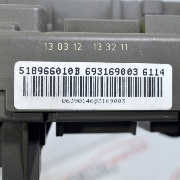 Предно бушонно табло BMW X6 3.0xDrive 245 конски сили 518966010B 2012г