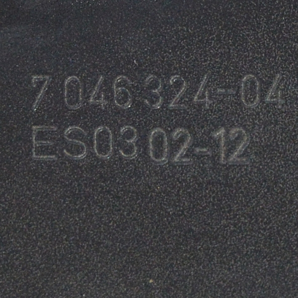 Дясна панта преден капак BMW F07 Gran Turismo 3.0 D 7046324-04 2012г