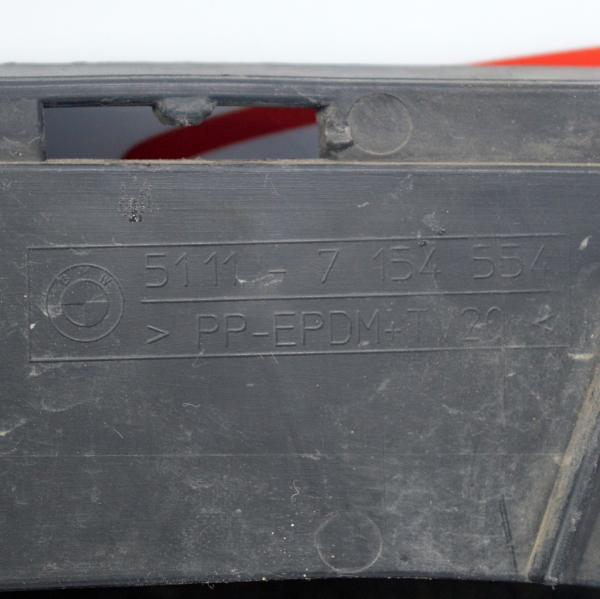 Дясна решетка предна броня BMW Е90 2.0 D 5111-7154554 2006 г