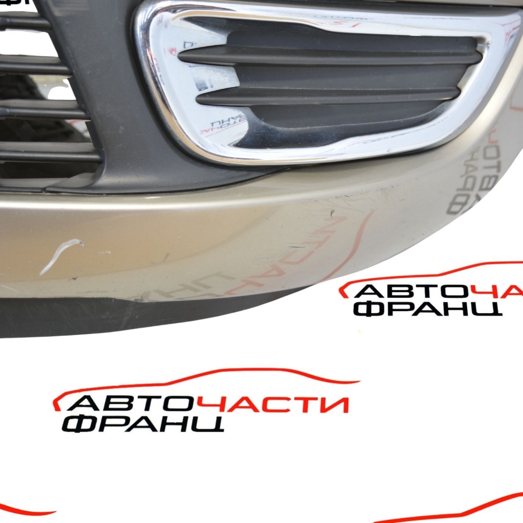Предна броня Citroen C3 Picasso 1.6 HDI 92 конски сили до 2012 година 9681800777