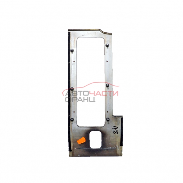 Конзола Audi A8 2.5 TDI 150 конски сили 4D1864377