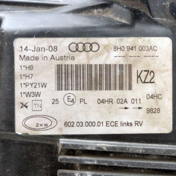 Ляв фар Audi A4 кабрио 1.8 Turbo 163 конски сили 8H0941003AC