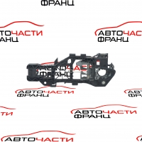 Основа предна лява дръжка VW Passat VI 2.0 TDI 140 конски сили 3C0837885H