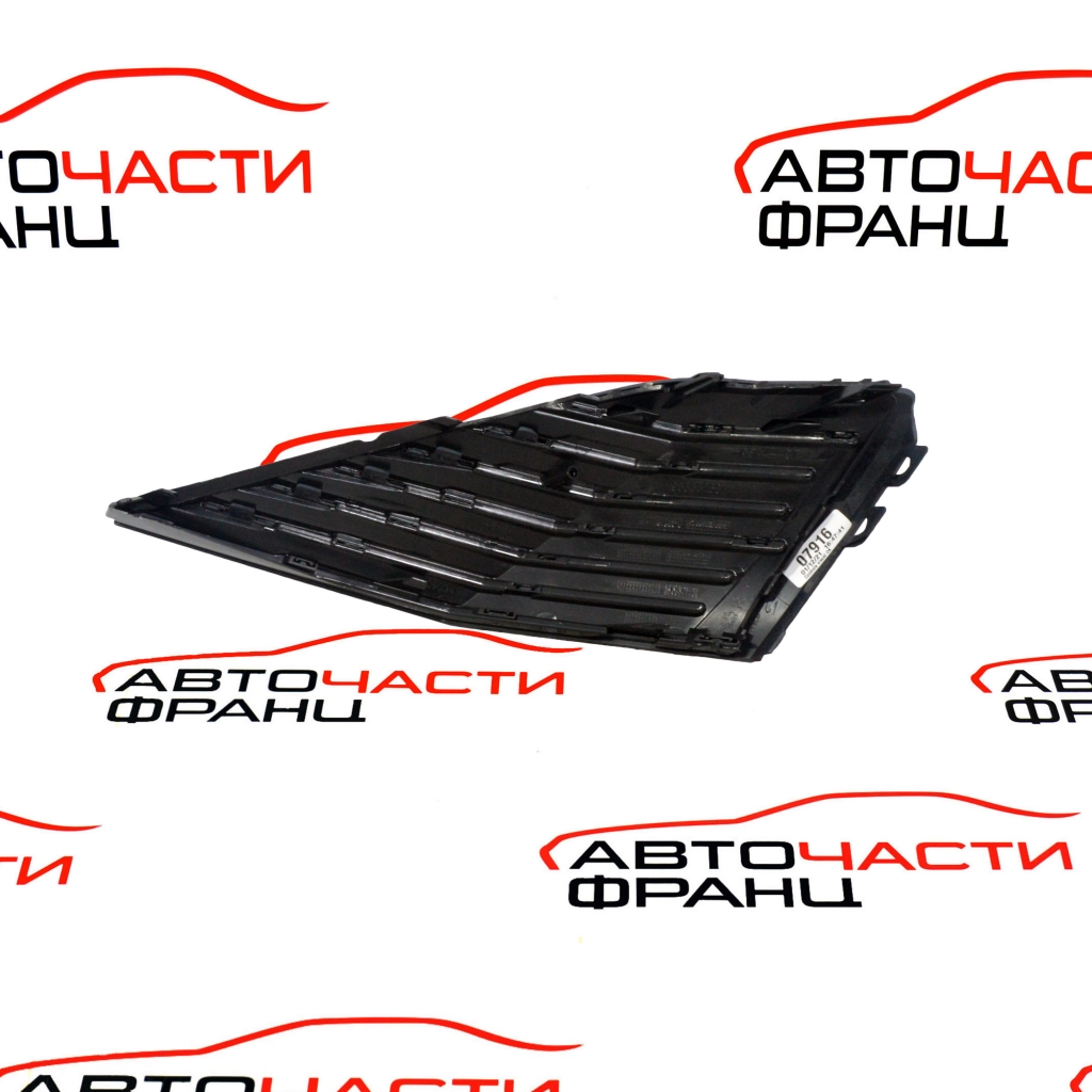 Дясна решетка предна броня Peugeot 3008 2.0 BlueHDi 177 конски сили 9836826877