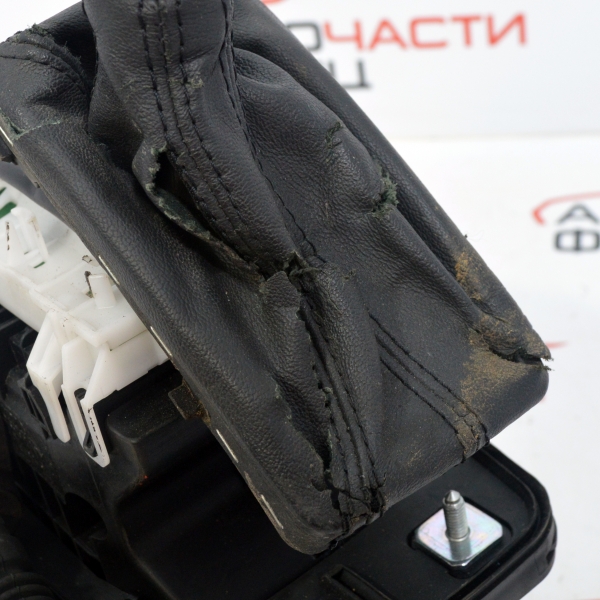 Скоростен лост автомат Audi A 6 2.7 TDI 180 конски сили 4F1713041AES