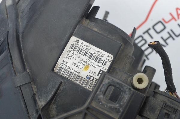 Десен фар Audi A4 2.0 TDI 143 конски сили 8K0941004