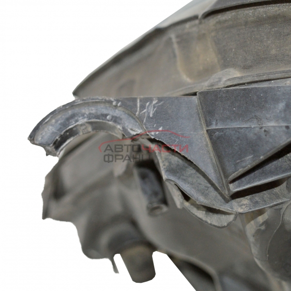 Десен фар Mercedes ML W164 3.0 CDI 224 конски сили