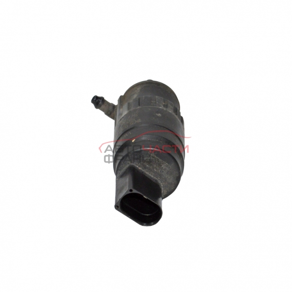 Помпичка чистачки VW Passat CC 2.0 TDI 140 конски сили 1K5955651