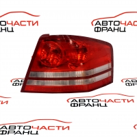 Десен стоп Dodge Avenger 2.4 i 175 конски сили 05303990AE