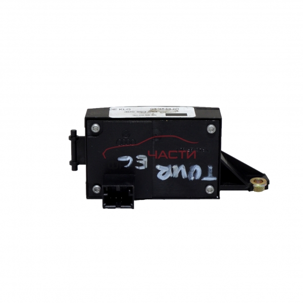 Бутони регулиране кормилна колона VW TOUAREG 5.0 V10 TDI 313 конски сили 3D0953551