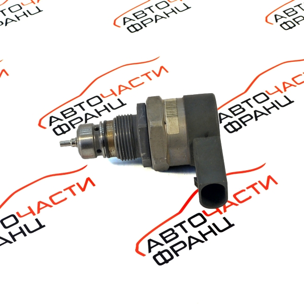 Регулатор налягане гориво Audi A4 2.0 TDI 140 конски сили 057130764H