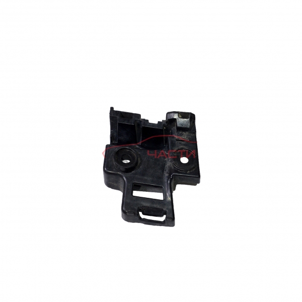 Десен държач задна броня VW Golf 6 2.0 TDI 136 конски сили 5K6807394A