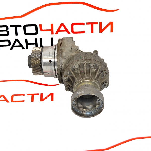 Раздатка Mercedes A Class W176 45 AMG 381 конски сили A2462800300 2016г