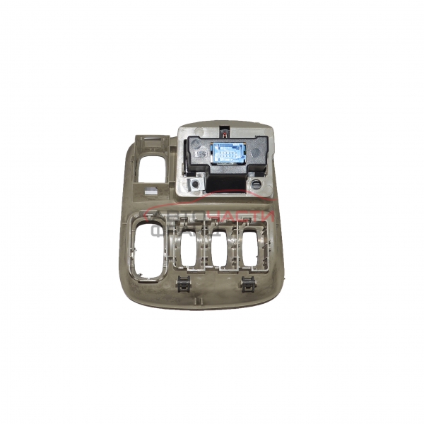 Бутон ръчна спирачка Renault Espace IV 2.2 DCI 150 конски сили 8200550545