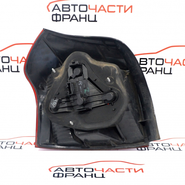 Десен стоп Toyota Corolla 2.0 D4-D 90 конски сили