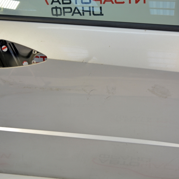 Предна дясна врата Honda Civic VIII 1.4 i 83 конски сили