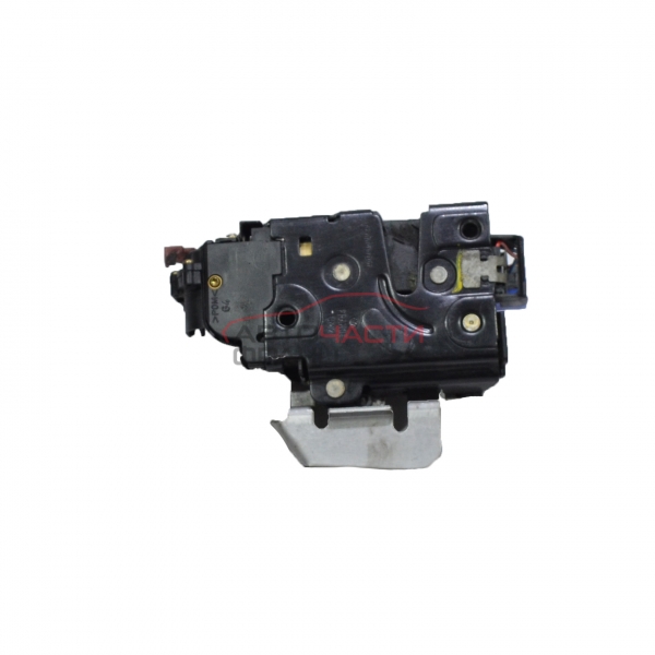 Предна лява брава Audi A8 4.0 TDI 275 конски сили 4E1837015 9 пина