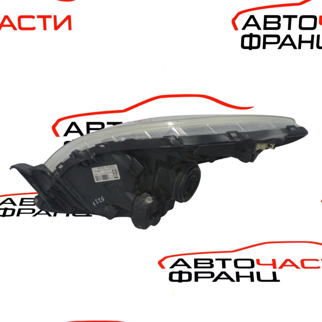 Десен фар електрически Toyota Yaris 1.4 D-4D 81130-0D120 до 2009