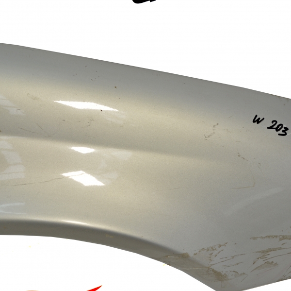 Преден десен калник Mercedes C Class W203 2.2 CDI 150 конски сили