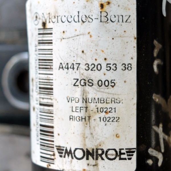 Преден десен амортисьор Mercedes Vito W447 1.6 CDI A4473205338 2017г