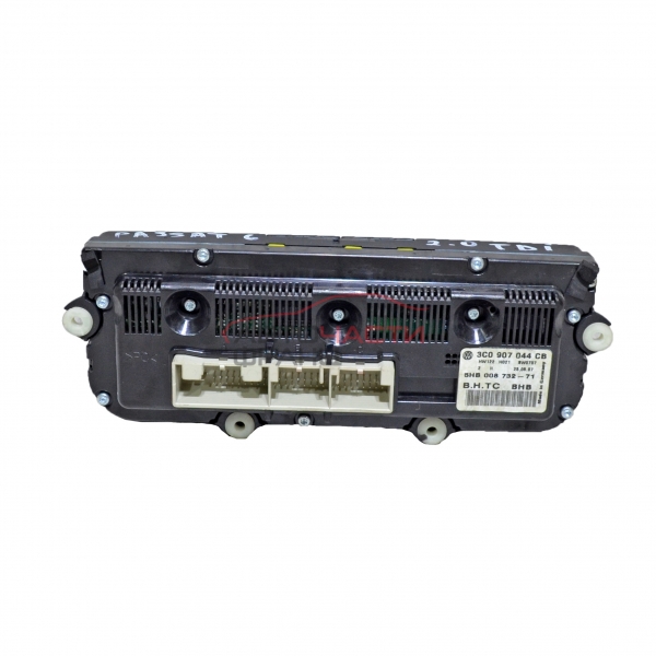Панел климатроник VW Passat VI 2.0 TDI 170 конски сили 3C0907044CB