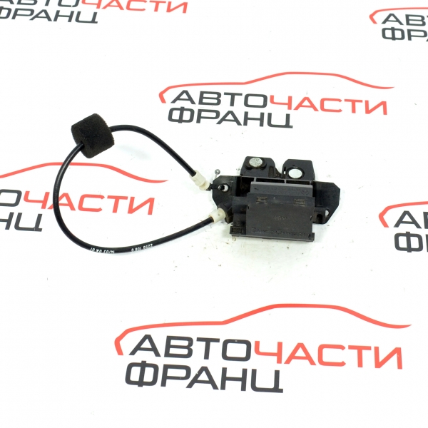 брава заден капак Mercedes CLK W209 2.2 CDI 150 конски сили A1717500085