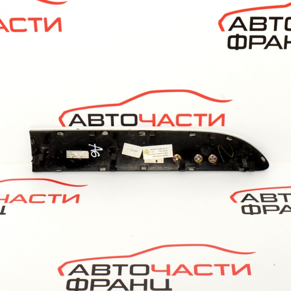 Лайсна арматурно табло Audi A6 2.7 TDI 180 конски сили 4F1853190S