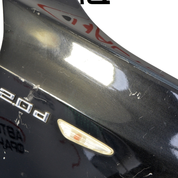 Преден десен калник BMW X3 E83 2.0 D 177 конски сили