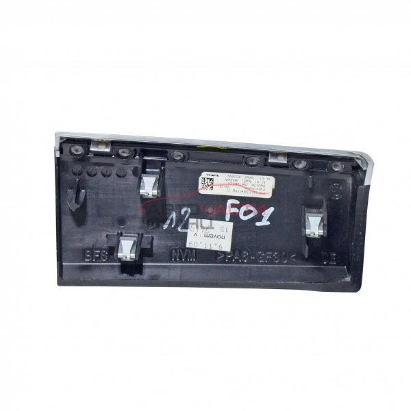 Конзола арматурно табло BMW F01 4.0 D 306 конски сили